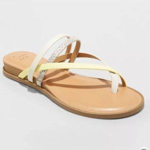 A New Day Jasmine Strappy Silver Wedge Sandals Yellow 7.5